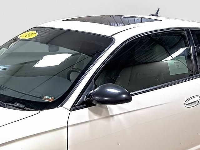 used 2007 Chevrolet Monte Carlo car, priced at $7,990