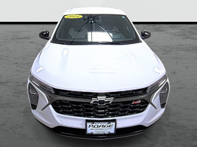 used 2024 Chevrolet Trax car, priced at $20,990