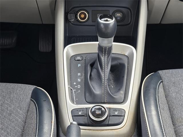 used 2021 Hyundai Venue car, priced at $13,497