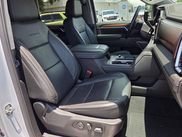 used 2026 GMC Sierra 2500 car, priced at $76,136