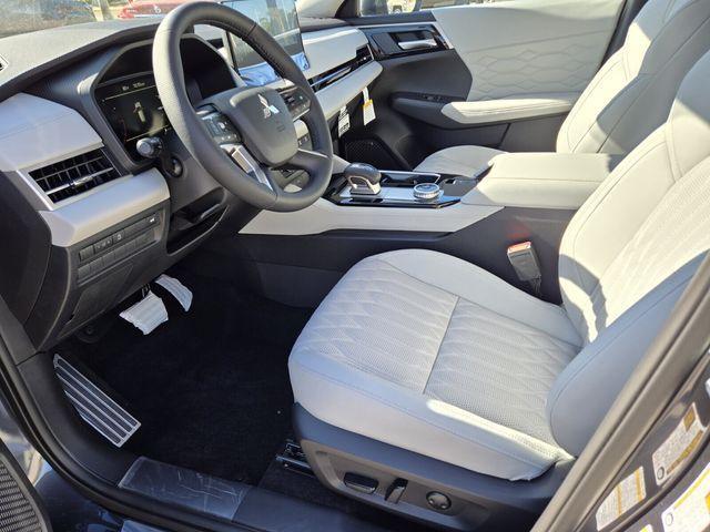 new 2026 Mitsubishi Outlander car, priced at $35,260