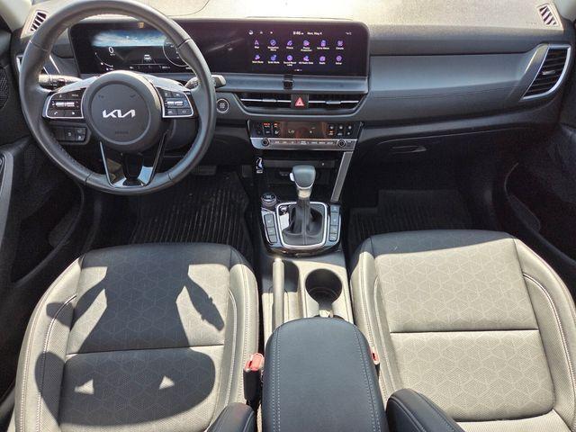 used 2025 Kia Seltos car, priced at $24,773