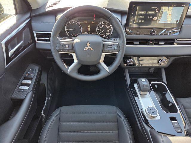 new 2026 Mitsubishi Outlander car, priced at $32,335