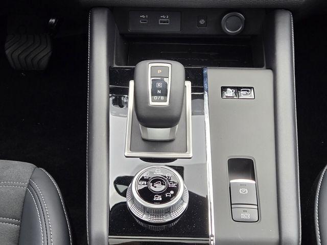 new 2025 Mitsubishi Outlander PHEV car, priced at $39,645