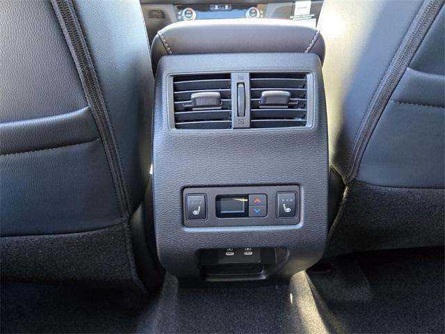 new 2026 Mitsubishi Outlander car, priced at $37,345