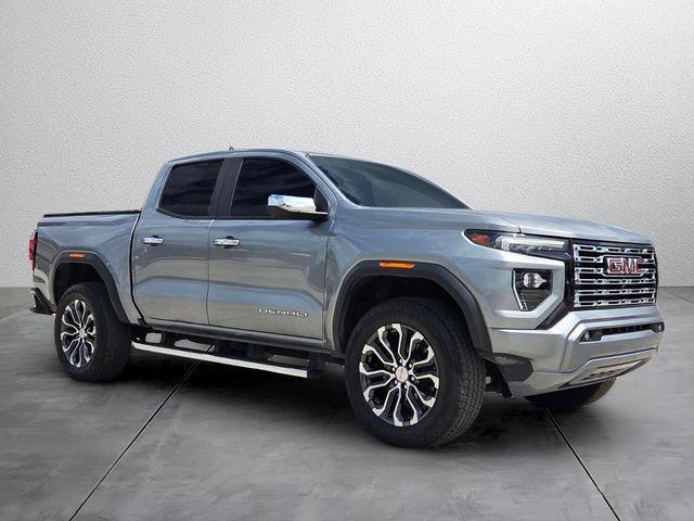 used 2024 GMC Canyon car, priced at $40,997