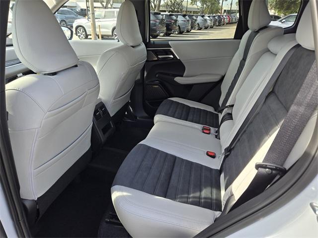 new 2026 Mitsubishi Outlander car, priced at $38,675