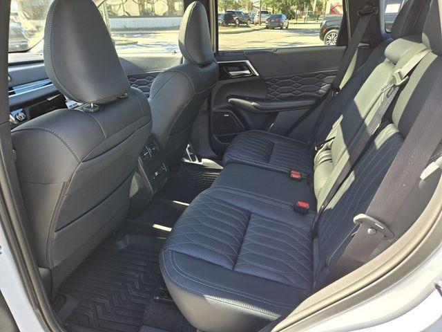 new 2026 Mitsubishi Outlander car, priced at $35,940