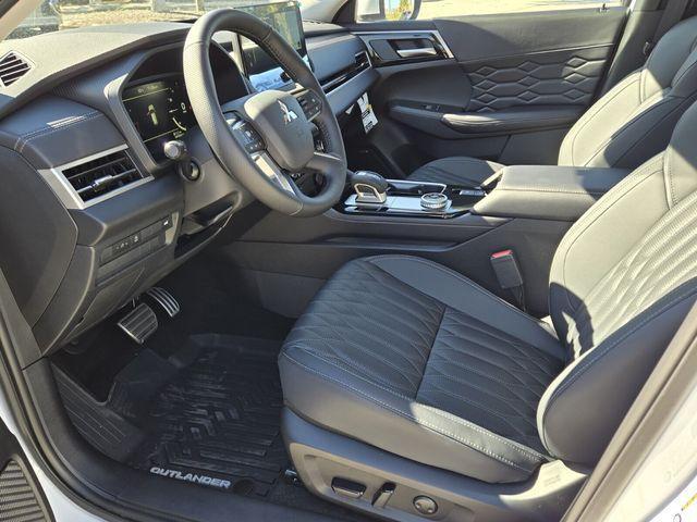 new 2026 Mitsubishi Outlander car, priced at $35,940