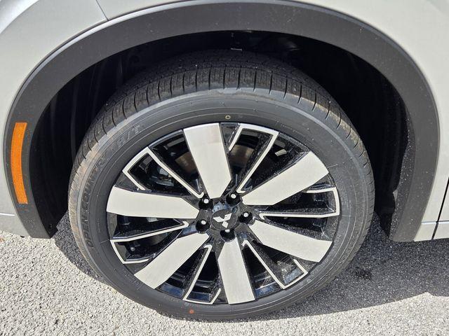 new 2026 Mitsubishi Outlander car, priced at $35,260