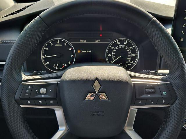 new 2026 Mitsubishi Outlander car, priced at $31,360