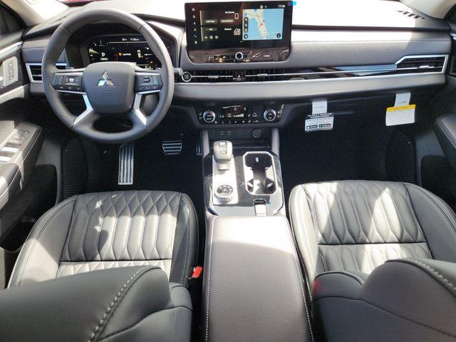 new 2025 Mitsubishi Outlander car, priced at $38,100