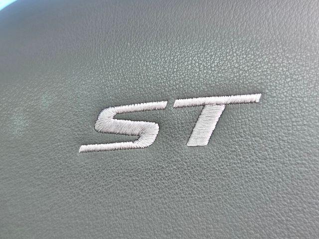 used 2023 Buick Envision car, priced at $28,900