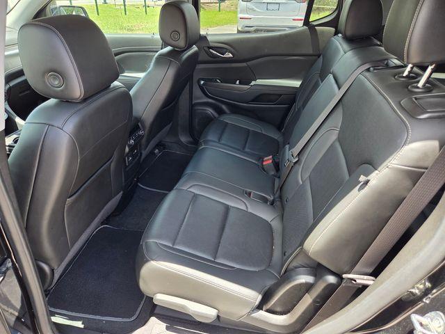 used 2023 GMC Acadia car, priced at $27,234