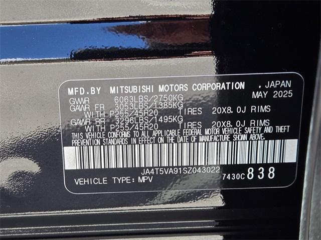 new 2025 Mitsubishi Outlander PHEV car, priced at $38,050