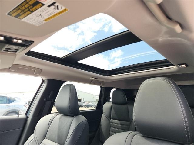 new 2025 Mitsubishi Outlander car, priced at $32,080