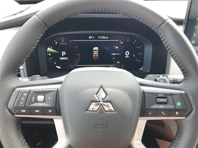 new 2025 Mitsubishi Outlander car, priced at $32,675