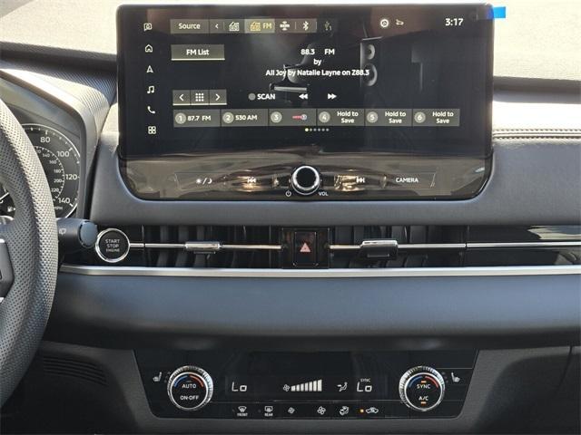 new 2025 Mitsubishi Outlander car, priced at $30,000