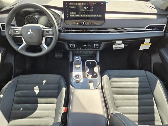 new 2025 Mitsubishi Outlander car, priced at $30,000