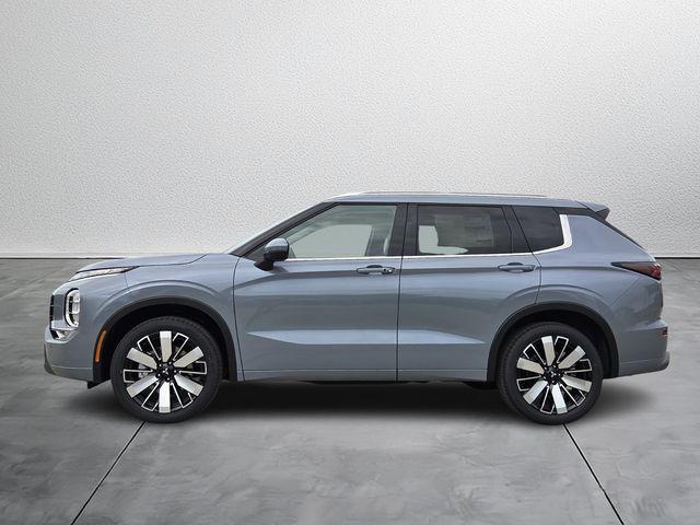 new 2026 Mitsubishi Outlander car, priced at $35,655