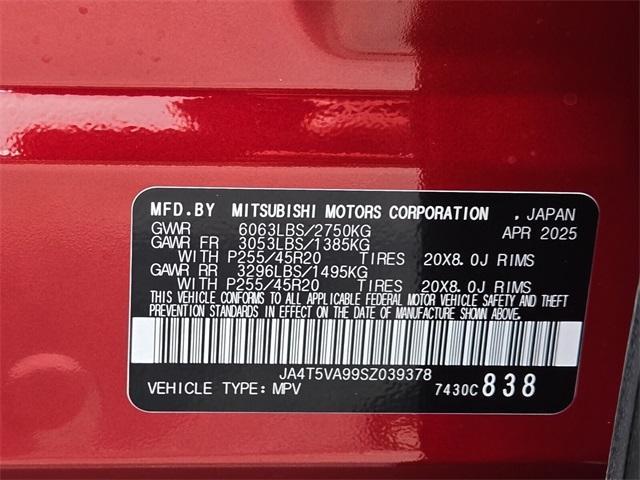 new 2025 Mitsubishi Outlander PHEV car, priced at $38,510