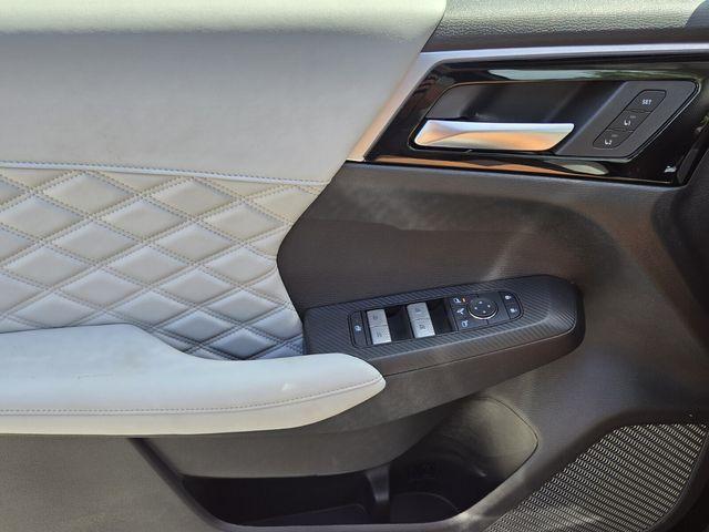 new 2025 Mitsubishi Outlander PHEV car, priced at $43,480