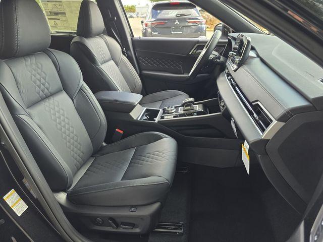 new 2025 Mitsubishi Outlander PHEV car, priced at $42,690