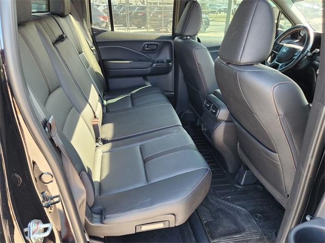 used 2025 Honda Ridgeline car, priced at $33,997