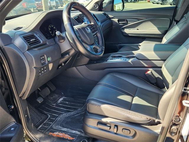 used 2025 Honda Ridgeline car, priced at $33,997