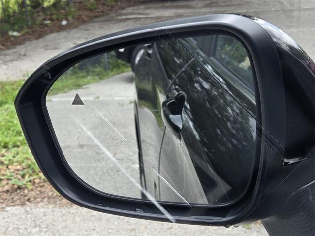 new 2025 Mitsubishi Outlander car, priced at $30,205