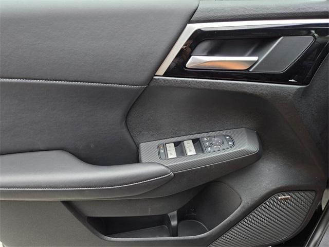 new 2025 Mitsubishi Outlander car, priced at $30,205