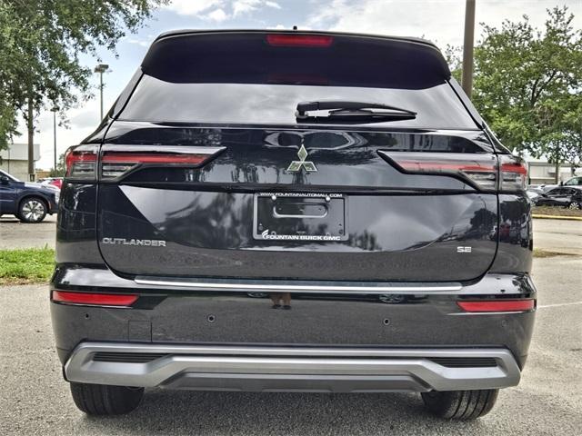 new 2025 Mitsubishi Outlander car, priced at $30,205
