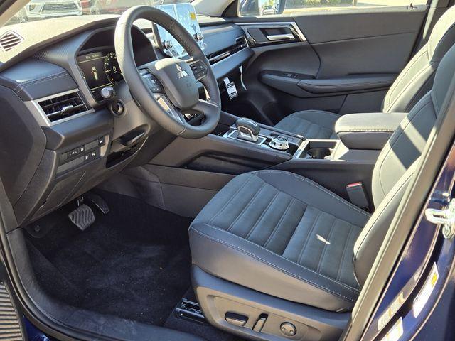 new 2025 Mitsubishi Outlander PHEV car, priced at $36,825