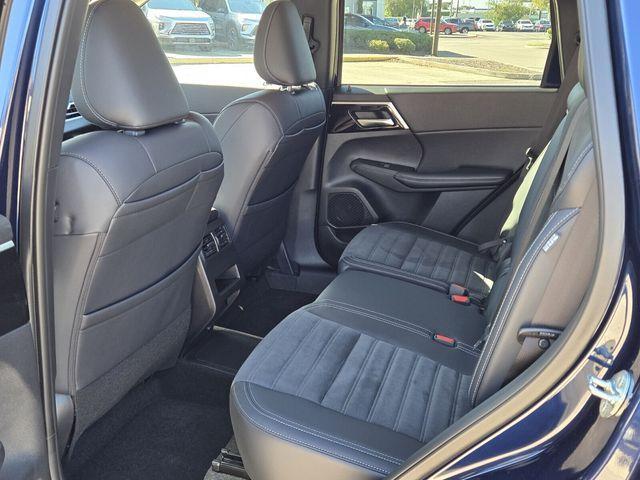 new 2025 Mitsubishi Outlander PHEV car, priced at $36,825