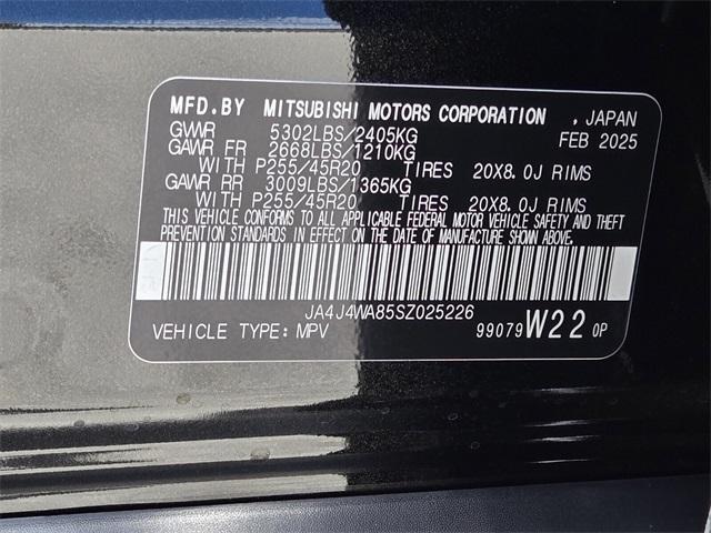 new 2025 Mitsubishi Outlander car, priced at $39,090