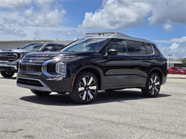 new 2025 Mitsubishi Outlander car, priced at $39,090