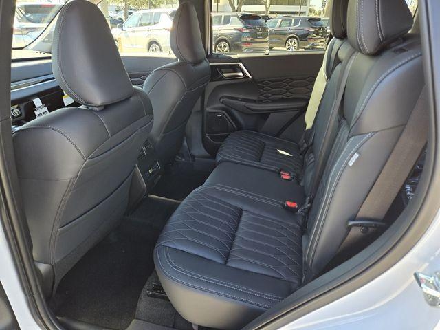 new 2026 Mitsubishi Outlander car, priced at $35,940