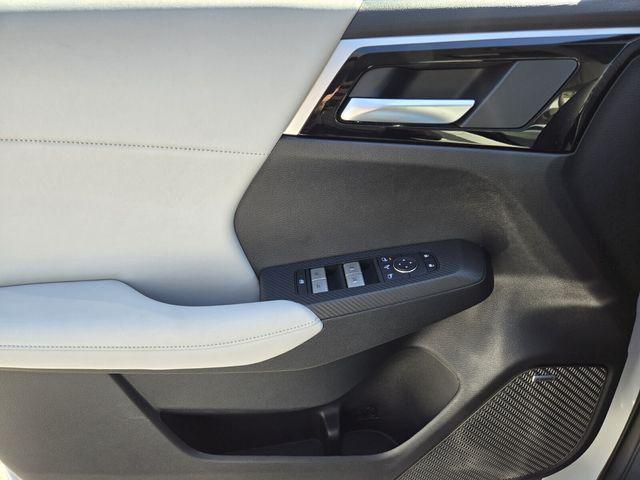 new 2026 Mitsubishi Outlander car, priced at $32,075