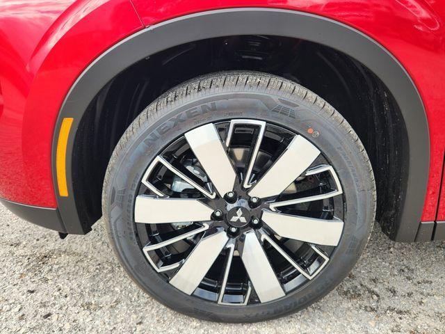 new 2026 Mitsubishi Outlander car, priced at $32,335