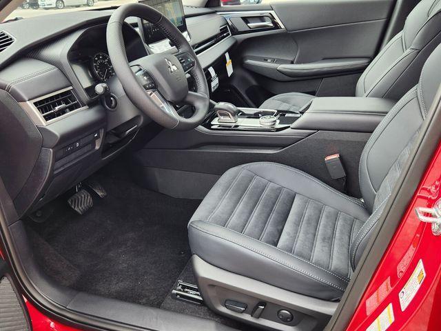 new 2026 Mitsubishi Outlander car, priced at $32,335