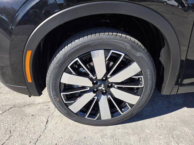 new 2026 Mitsubishi Outlander car, priced at $32,335