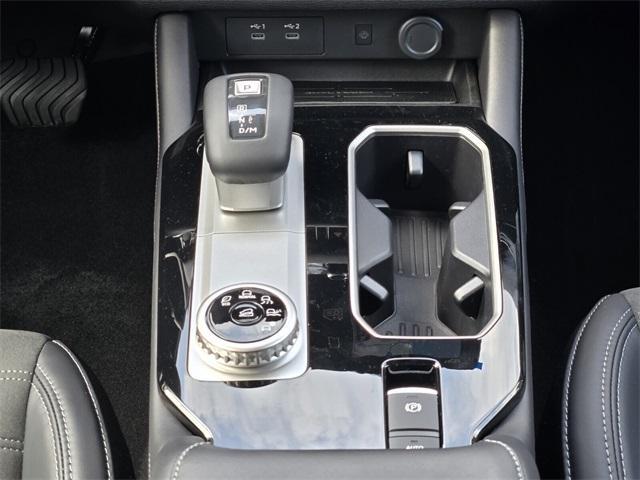 new 2025 Mitsubishi Outlander car, priced at $30,105