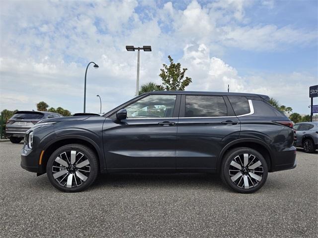 new 2025 Mitsubishi Outlander car, priced at $30,105