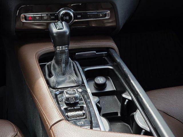 used 2019 Volvo XC90 car, priced at $19,488