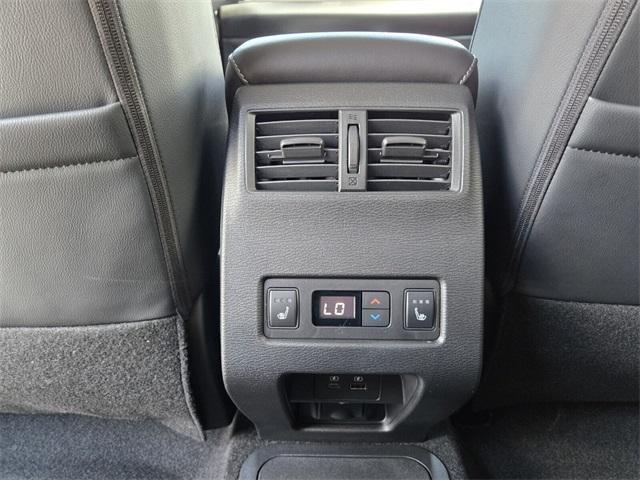 new 2025 Mitsubishi Outlander PHEV car, priced at $40,870