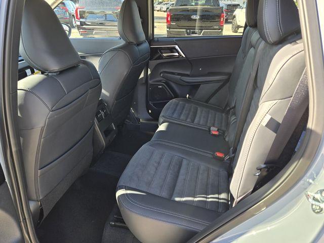 new 2026 Mitsubishi Outlander car, priced at $32,115