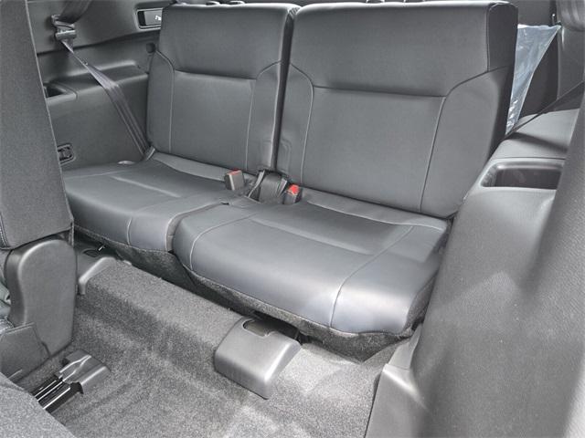 new 2025 Mitsubishi Outlander car, priced at $30,105