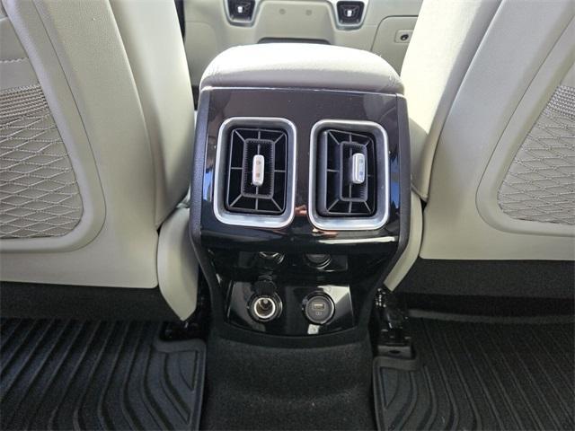 used 2022 Kia Sorento Plug-In Hybrid car, priced at $23,997