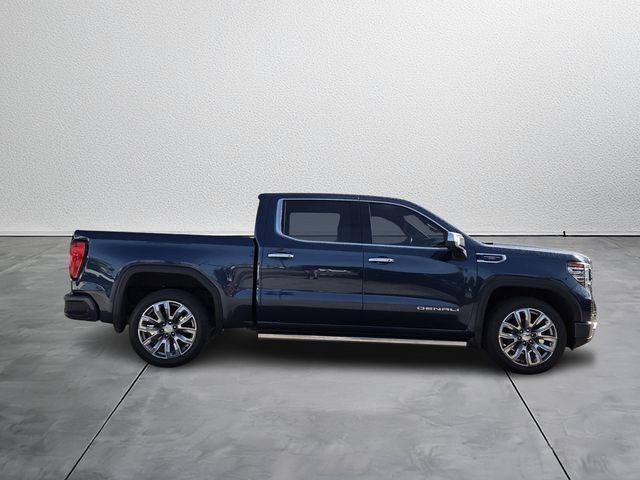 used 2023 GMC Sierra 1500 car, priced at $43,818