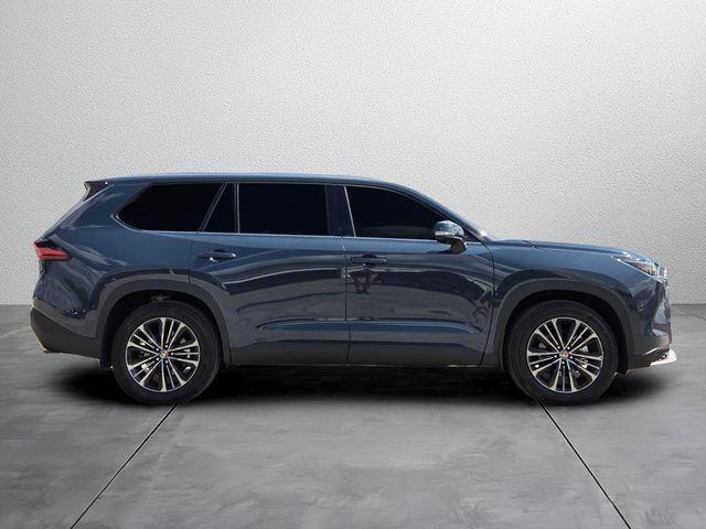used 2025 Toyota Grand Highlander Hybrid car, priced at $59,497